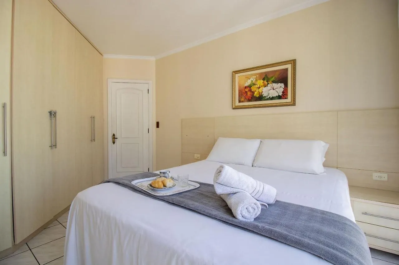 PR143 - PRÓXIMO A AVENIDA BRASIL, GARAGEM CAMIONETE, 4 DORM, CLIMATIZADO, Wi-Fi Apartamento Balneário Camboriú Brasil