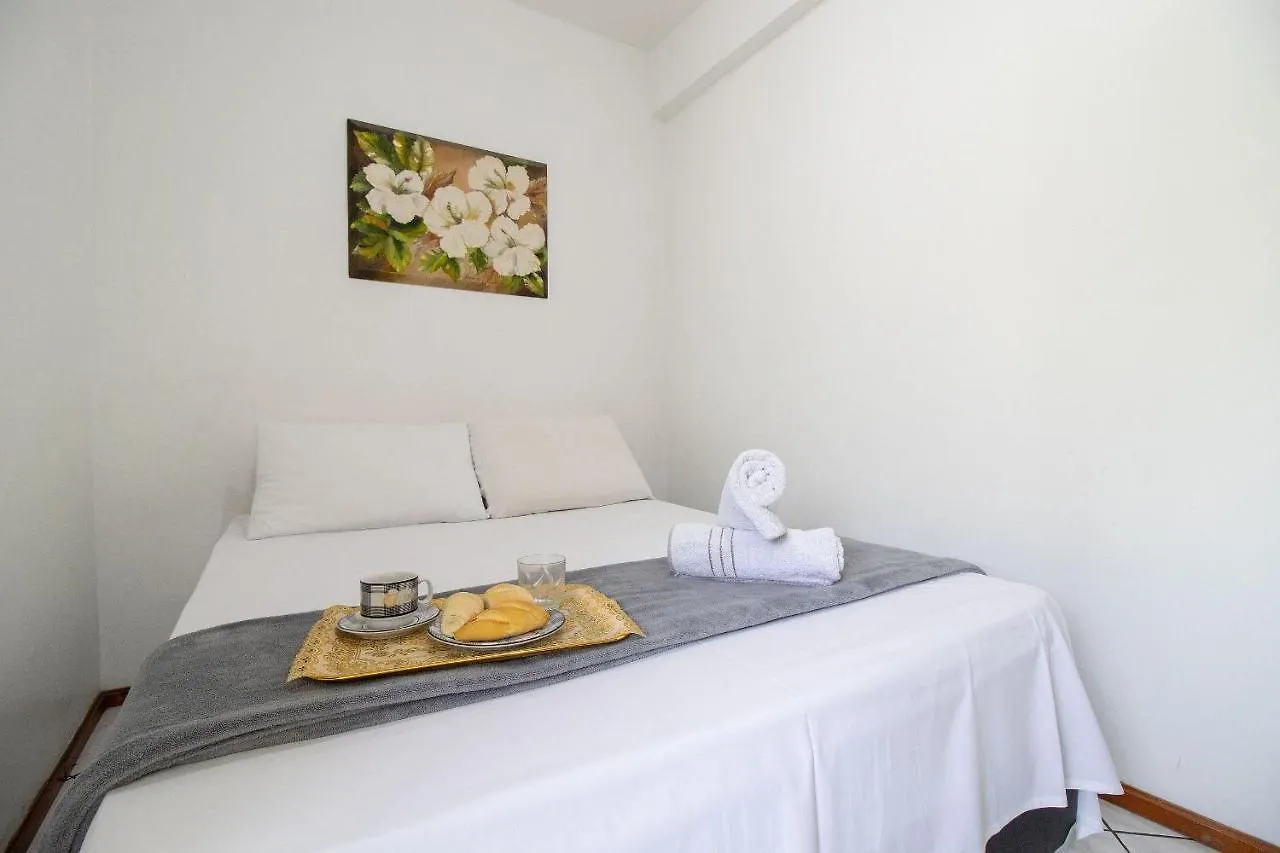 PR143 - PRÓXIMO A AVENIDA BRASIL, GARAGEM CAMIONETE, 4 DORM, CLIMATIZADO, Wi-Fi Apartamento Balneário Camboriú