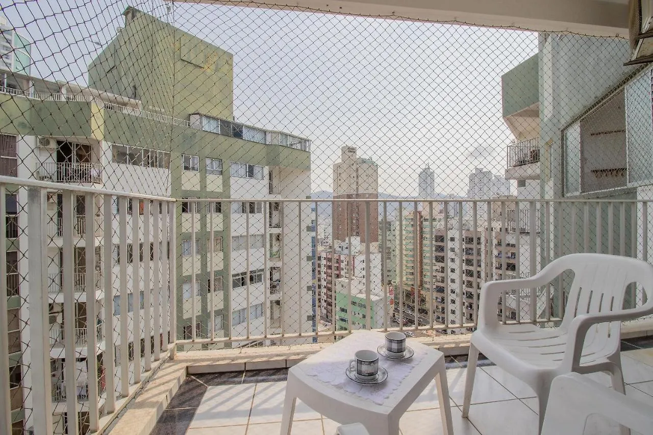 PR143 - PRÓXIMO A AVENIDA BRASIL, GARAGEM CAMIONETE, 4 DORM, CLIMATIZADO, Wi-Fi Apartamento Balneário Camboriú